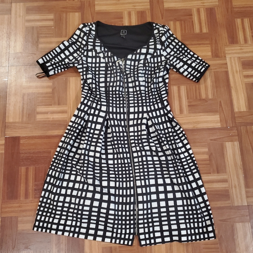 Zipper Dress Size 6